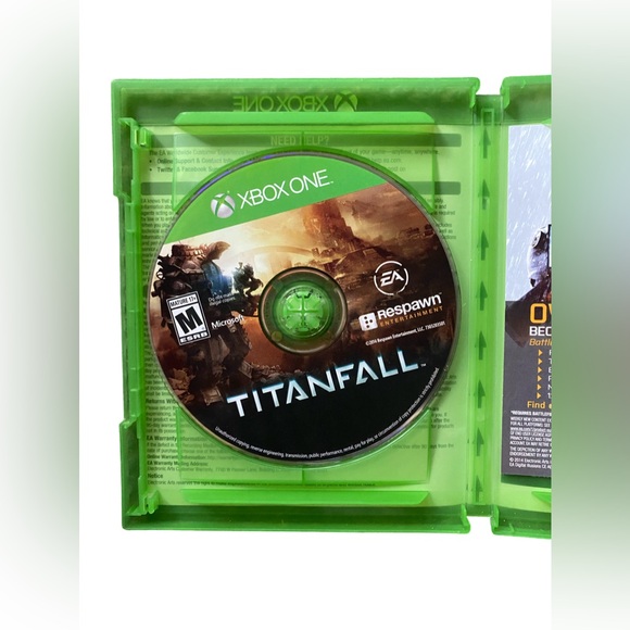 TITANFALL 2014 EA Microsoft Xbox One Game Mature Respawn UNTESTED - Picture 2 of 2